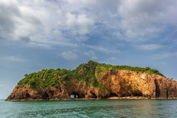 Fototapeta premium Talu Island, an island with beautiful sea Prachuap Khiri Khan, Thailand