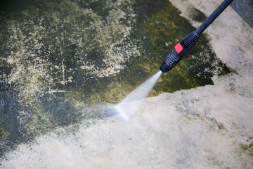 Clean the house and clean dirty floor the area with moss. with high pressure gun.