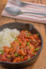 チキンのトマト煮込み