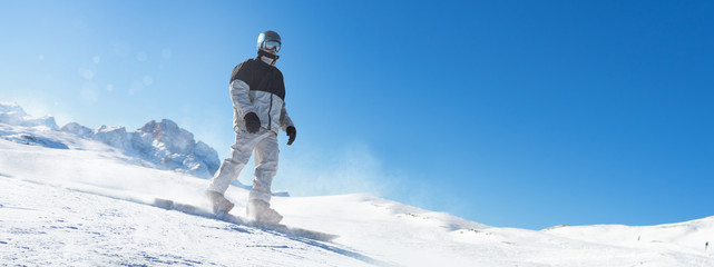 Snowboarder auf der Piste