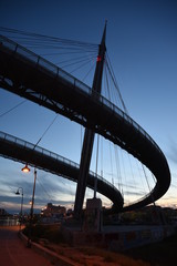 Obraz premium Pescara, Ponte del Mare Bridge at Sunset in Abruzzo, Italy