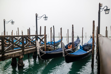 Fototapeta premium Mystical foggy early morning in Venice, Italy