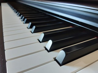 black and white piano keyboard background