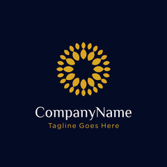 Fototapeta premium Abstract elegant logo icon vector design. universal premium ornament symbol. can be used for beauty industry, jewelry, boutique, hotel vector sign