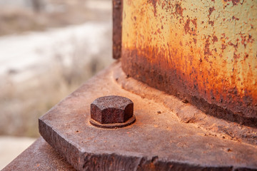 Bracing a powerful support on the construction of the bridge.