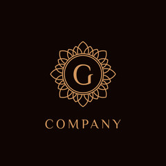 Fototapeta premium luxury monogram letter G logotype. premium brand icon. elegant alphabet/initial frame design vector. can be used for beauty industry, cosmetics, salon, boutique, spa, company, corporate, etc.