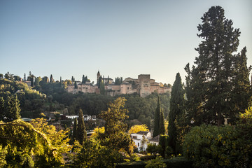 Fototapeta na wymiar panoramic view of the city of Granada and Alhambra castle