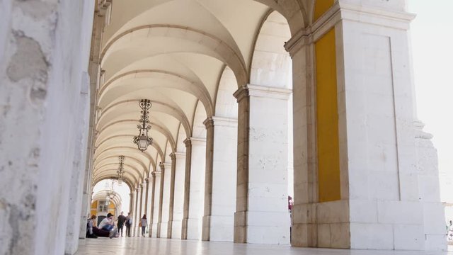 downtown archway terreiro do pa&ccedil;o pra&ccedil;a do comercio lisbon Portugal steady 4k