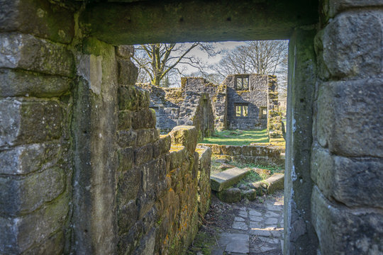 doorway in ruin