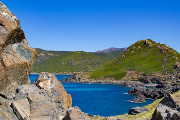 Le littoral et la montagne Corse