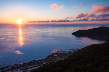 沖縄県・久米島の朝焼け