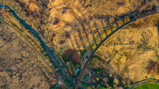 glenfinnan viaduct bridge train journey harry potter scotland uk