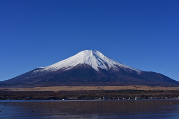 Winter is in the air. Winter is coming. Winter is around the courner