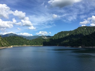 Obraz premium Summer view of Lake