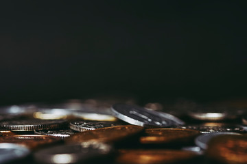 お金の山