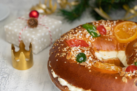 Spanish Christmas cake, Roscon de reyes , desert eaten in Spain for celebrate Epiphany or Dia de Reyes Magos, Three Wise Men Day. Spanish Christmas with traditional crown
