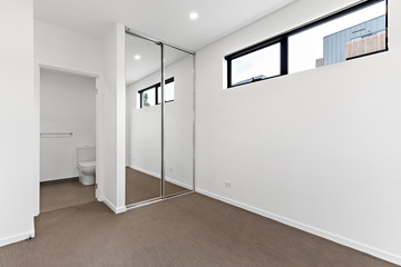 Empty and unfurnished brand new apartment