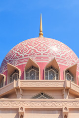 View of Putra Mosque (Masjid Putra) in Putrajaya, Malaysia