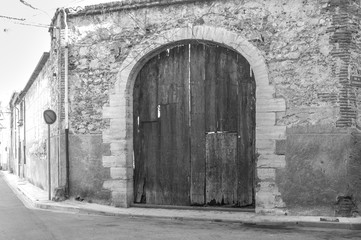 Fototapeta premium old wooden door