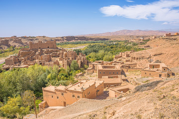 Obraz premium The valley of Oued M'Goun near Kalaat M'Gouna in the Boumalne Dades area