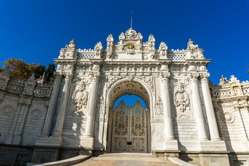 Fototapeta na wymiar Gate of the Treasury at Dolmabahce Palace in Istanbul, Turkey