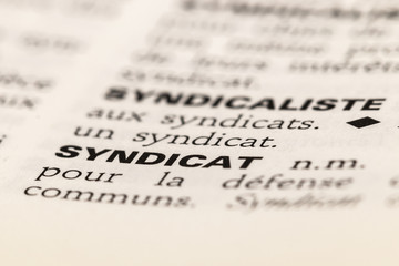 Syndicat - photo macro de la définition du dictionnaire français