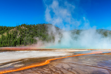 Grand Prismatic Spring in Yellowstone National Park, Wyoming, USA.