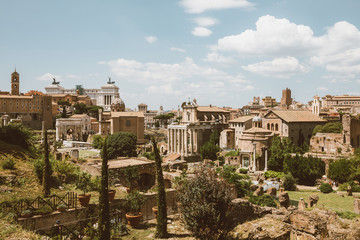 Naklejka premium Panoramiczny widok na forum rzymskie, znane również przez Forum Romanum