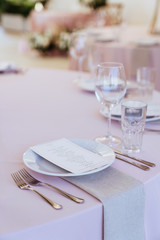 Wedding flowers decoration in the restaurant in pastel colors