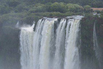 イグアスの滝　
