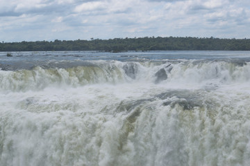 イグアスの滝　