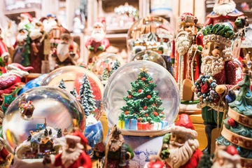 Fototapeten Prag Sales of Christmas decorations on the traditional Christmas market in Europe  © kite_rin
