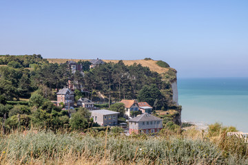 Villas sur les falaises du Bois de Cise