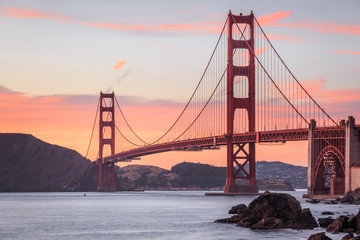 Coucher de soleil au Golden Bridge - San Francisco - USA