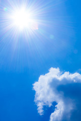 青空と太陽