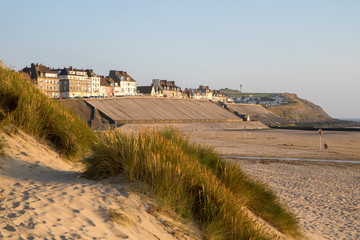 Le front de mer et la plage de Le Portel