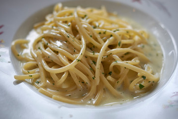 cacio e pepe spaghetti pasta