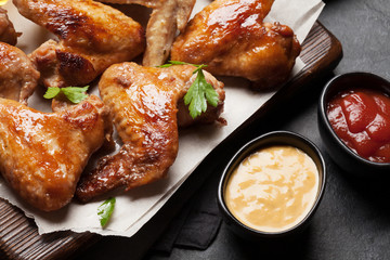 Hot chicken wings
