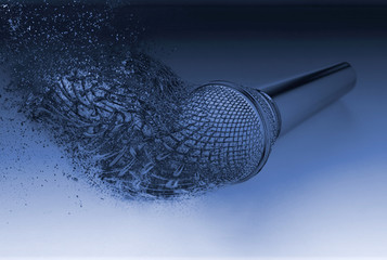 Exploding microphone bursting disperse in pieces fragments - 308305971