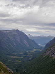 Fototapeta premium view of mountains