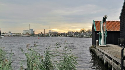 Fototapeta premium Traditional Dutch house in Zaanse Schans