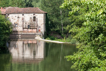 Fototapeta na wymiar Paysage de Tarn et Garonne