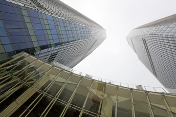 Shanghai Lujiazui CBD Scenic Glass Building