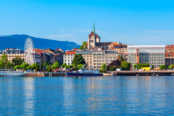 Fototapeta na wymiar Geneva panoramic view in Switzerland