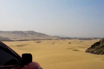 Fototapeta na wymiar Paisaje desertico