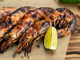 grilled prawns on grill