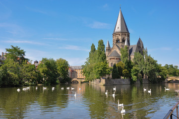 Fototapeta na wymiar Blick auf Temple Neuf in Metz