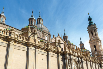 Obraz premium Basilica - Cathedral of Our Lady of Pillar in Zaragoza, Aragon, Spain 