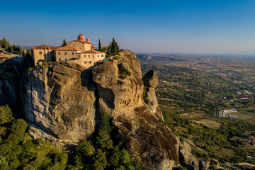 Fototapeta na wymiar aerial view from the Monastery of the Varlaam in Meteora, Greece