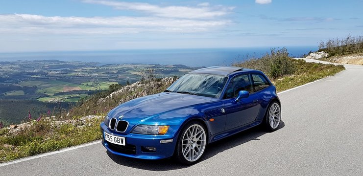 Navia, Asturias / Spain: August 22, 2019: classic sports vehicle restored by collector. BMW Z3 COUPÉ.